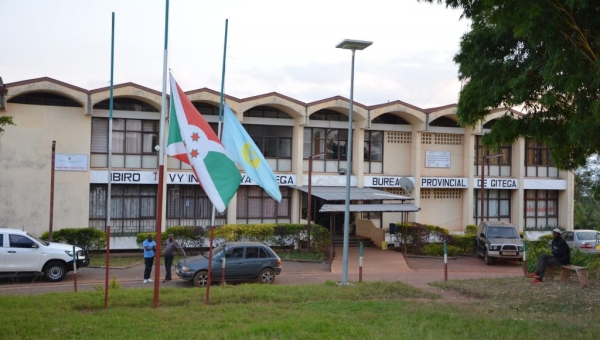 GITEGA : Les veilleurs du centre multidimensionnel impayés depuis plus de trois ans  