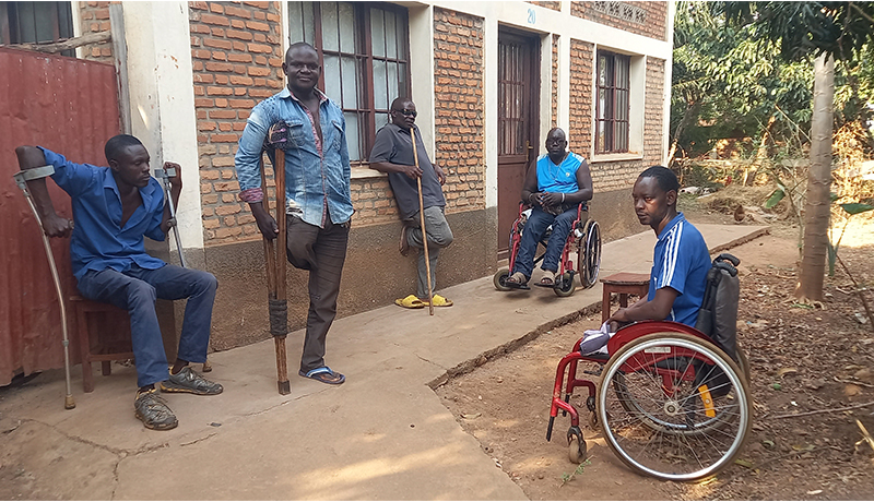  Les  handicapés de guerre réclament l’assistance médicale