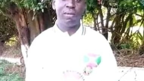 Gihanga : Le responsable communal des imbonerakure  sème la terreur 
