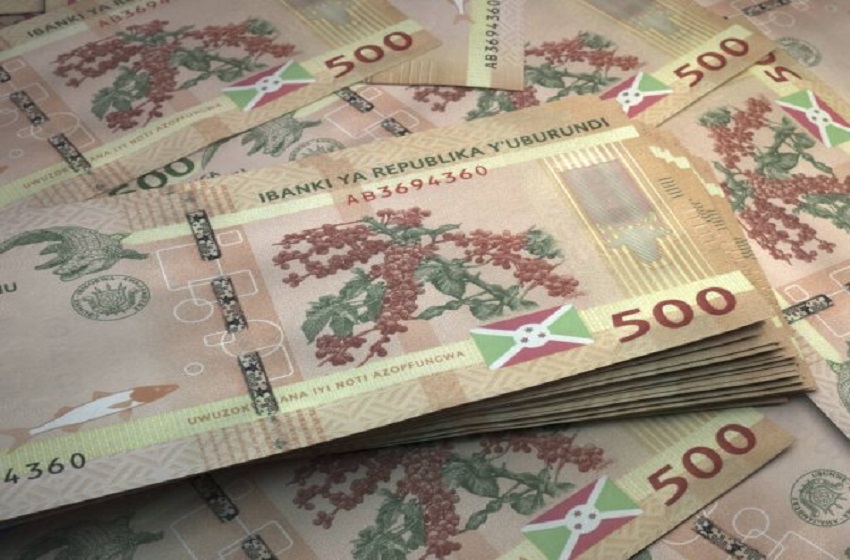 De vieux billets de banque en circulation au Burundi.
