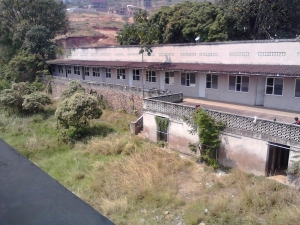 L’ancien Lycée Vugizo presque écroulé