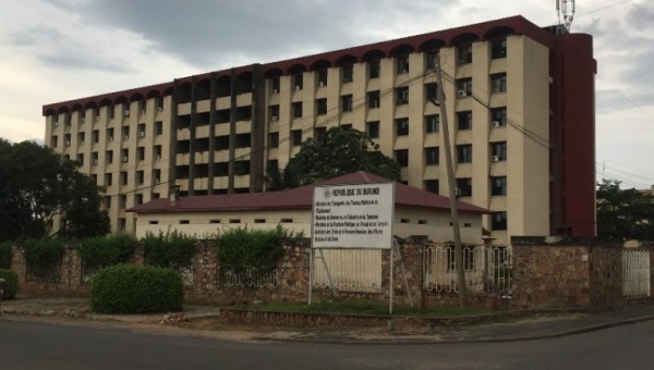 Des centaines d’enseignants sollicitent le déblocage de leurs carrières qui tarde à être effectif