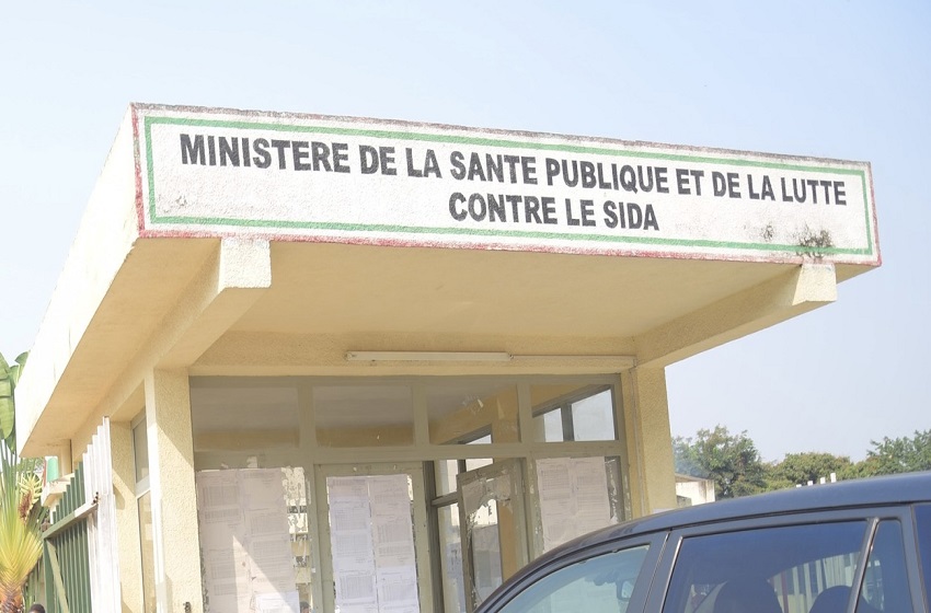 Des agents de santé dénoncent des mois de salaires impayés