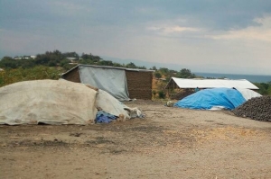 L’ADRA sommée d’acheter toutes les briquettes fabriquées par les réfugiés de Lusenda sur leur commande