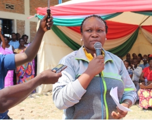 Nadine Gacuti, Gouverneur de la province Bujumbura